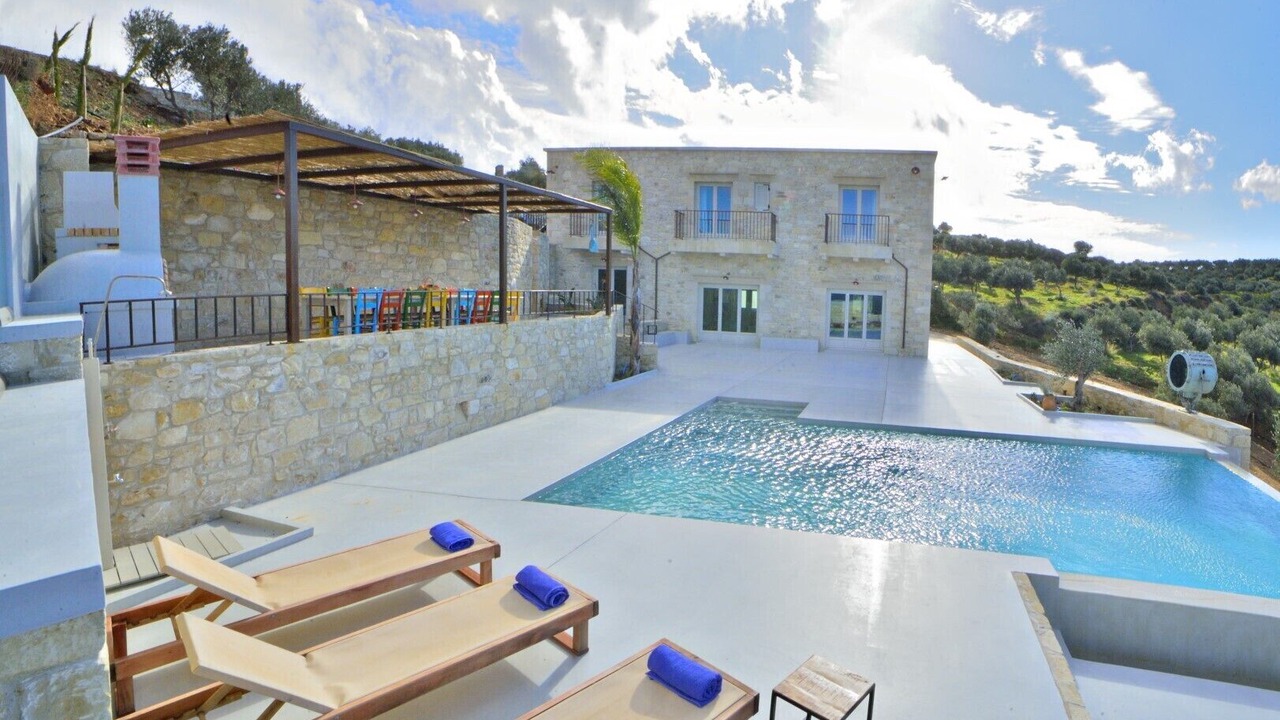 Photo of Outdoor in Limeniskos