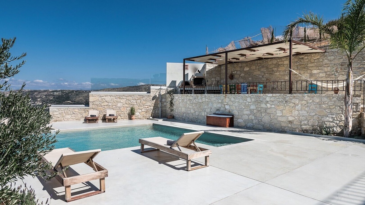 Photo of Outdoor in Limeniskos