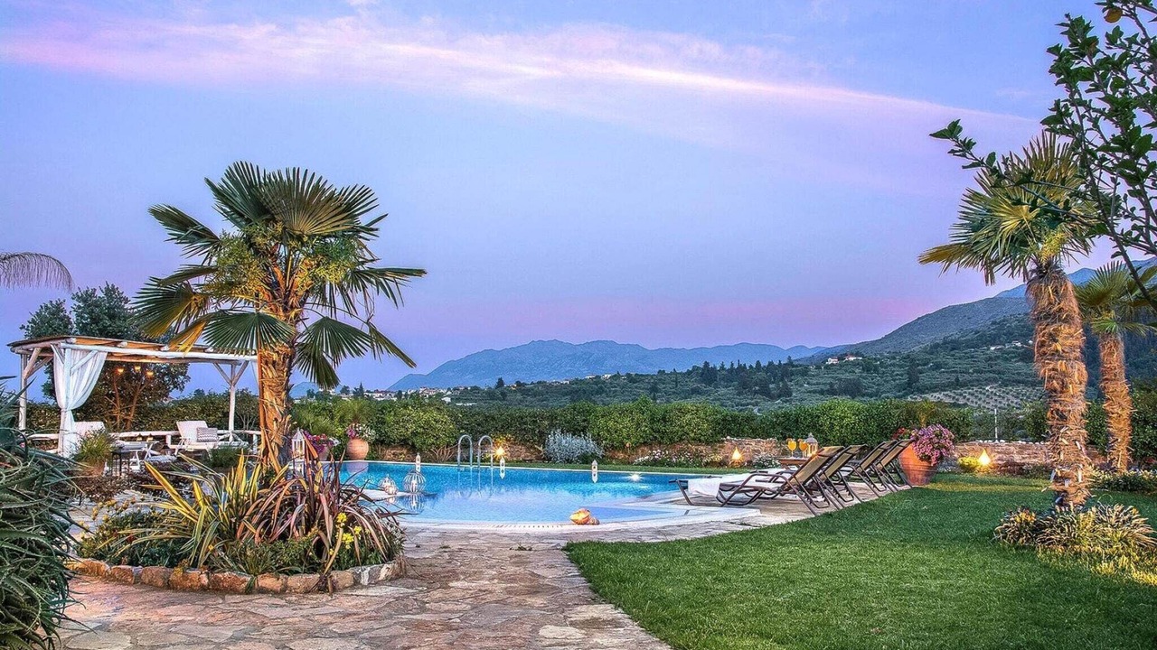 Photo of Outdoor in Pemonia