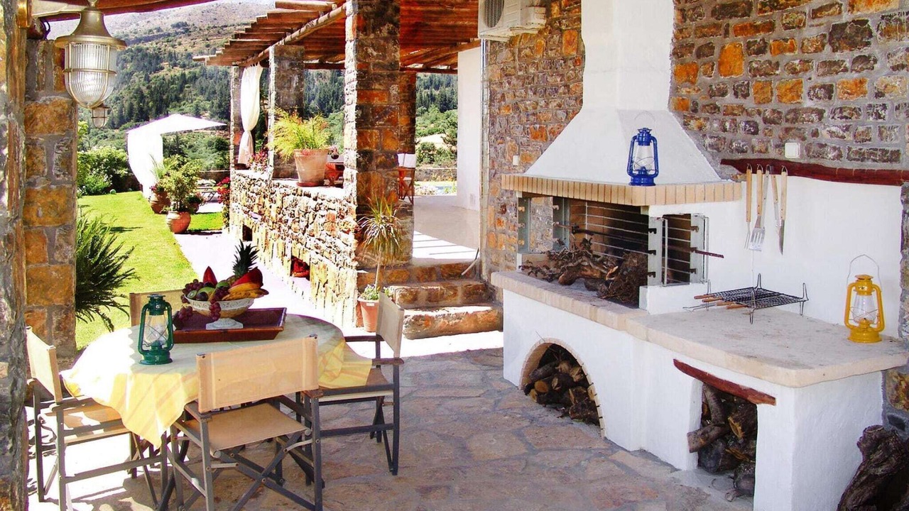 Photo of Outdoor in Pemonia