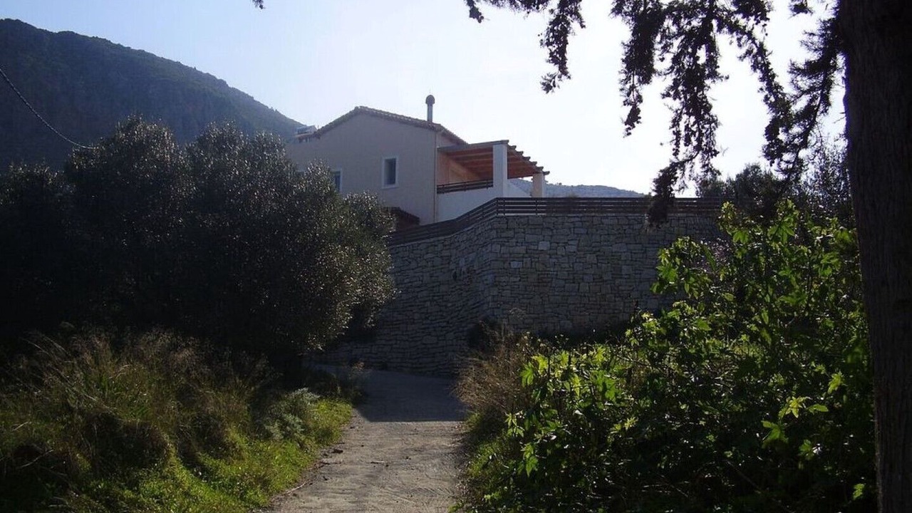 Photo of Outdoor in Gouvai