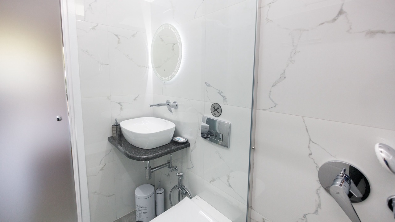 Photo of Bathroom in Avia