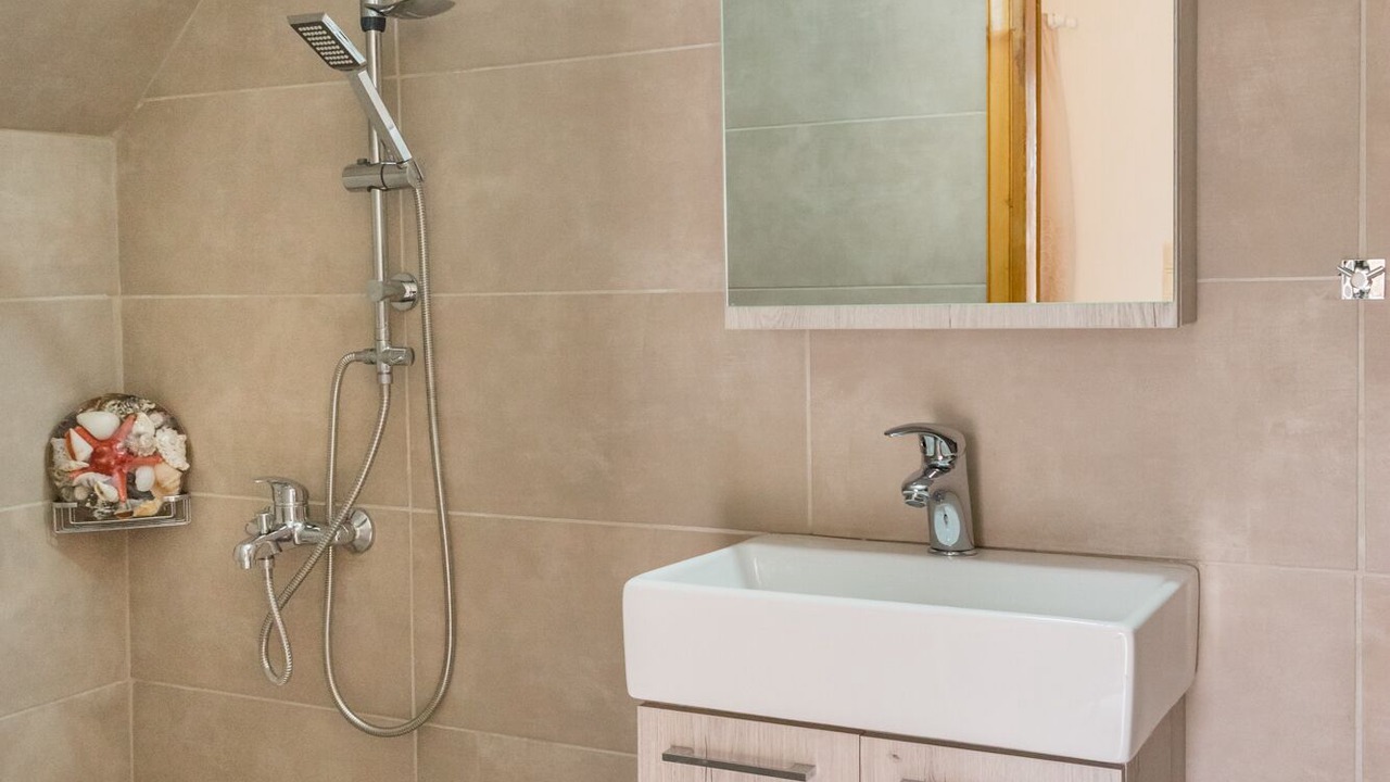 Photo of Bathroom in Tymbaki
