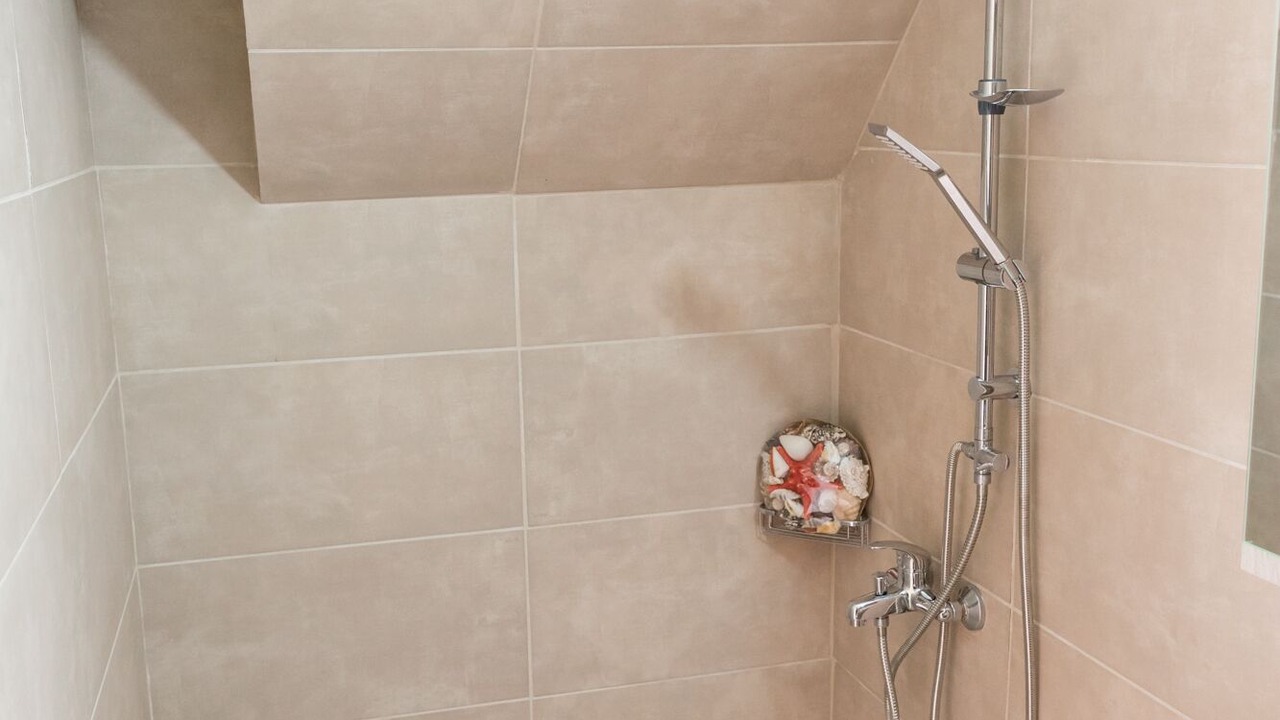 Photo of Bathroom in Tymbaki