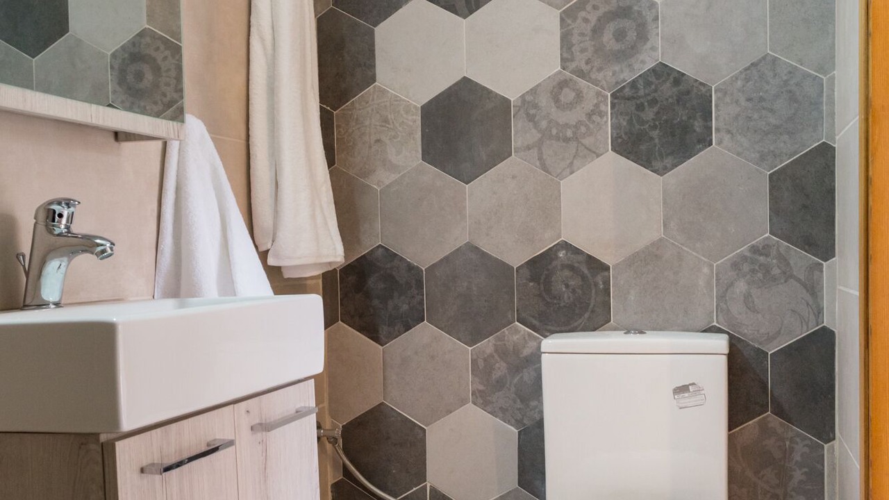 Photo of Bathroom in Tymbaki
