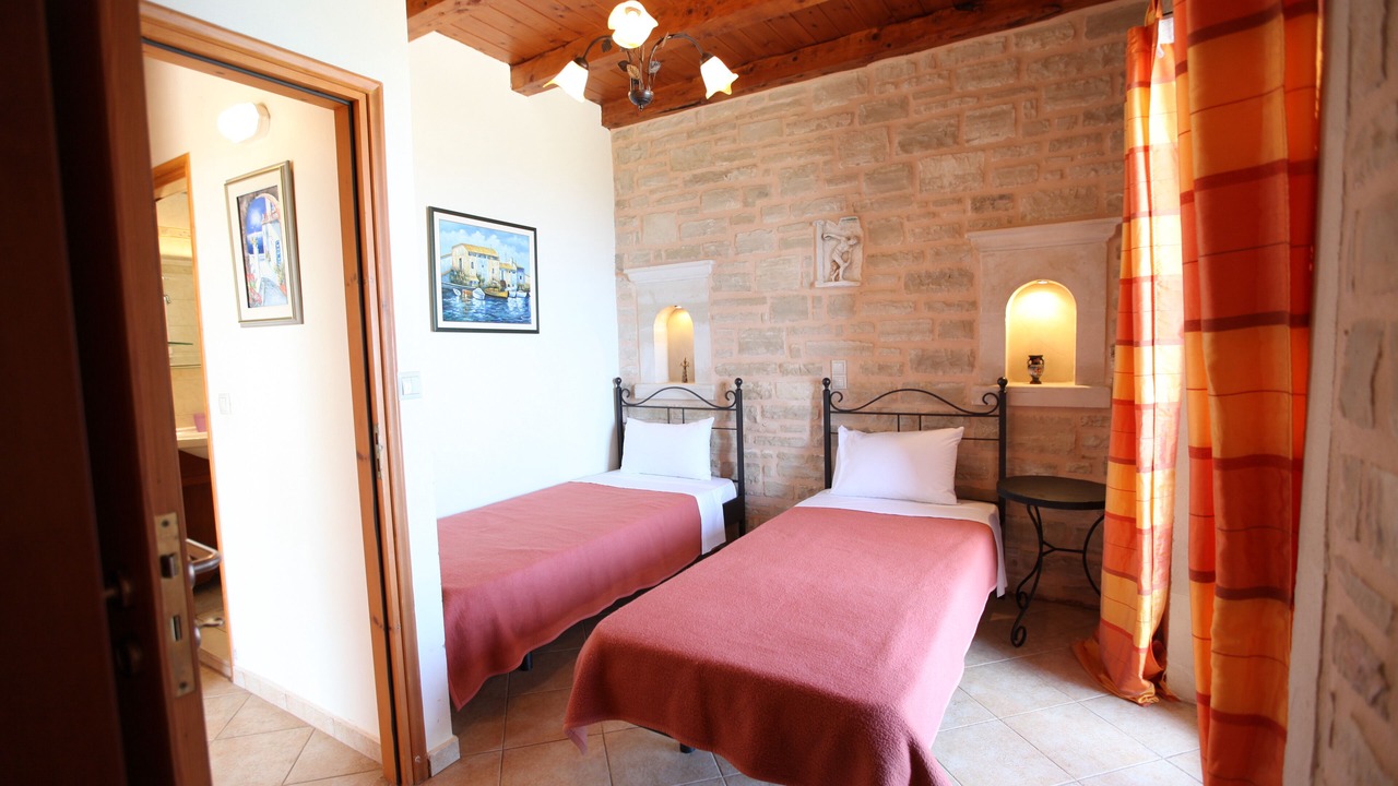Photo of Bedroom in Houdetsi