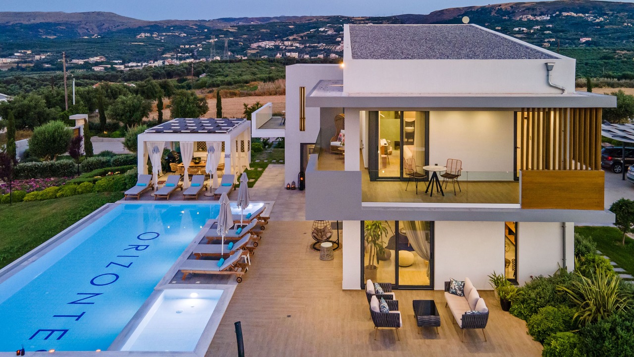 Photo of Outdoor in Adelianos Kampos