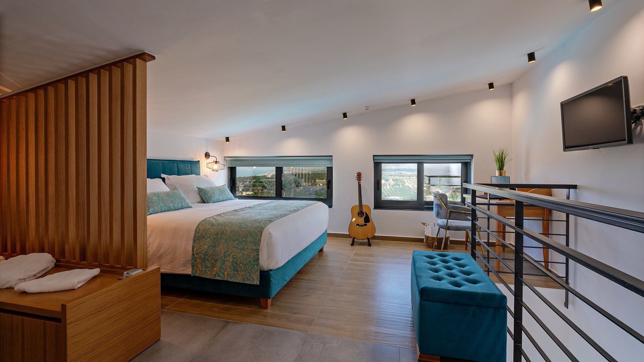 Photo of Bedroom in Adelianos Kampos