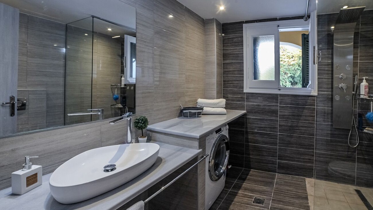 Photo of Bathroom in Vassilatika
