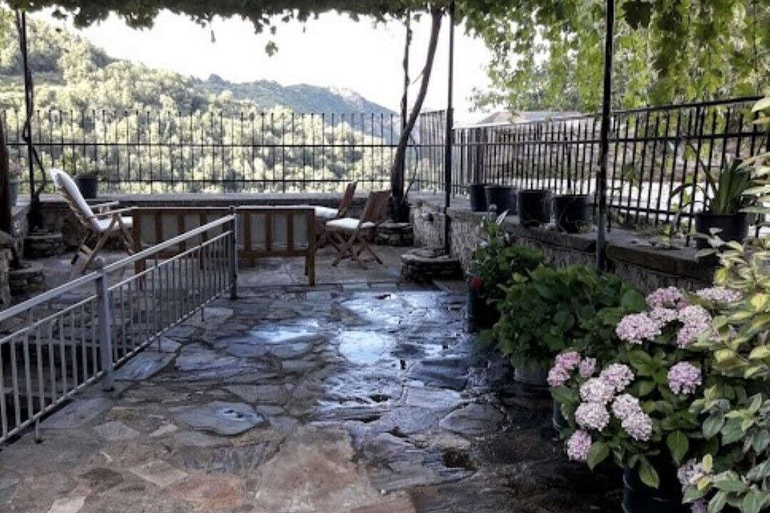 Photo of Outdoor in Tripi