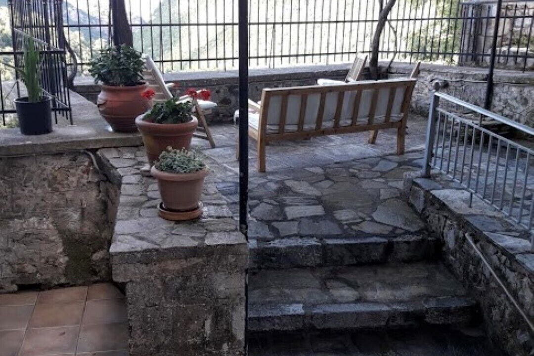 Photo of Outdoor in Tripi