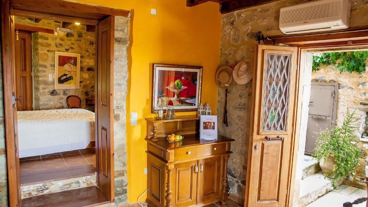 Photo of Bedroom in Anatoli