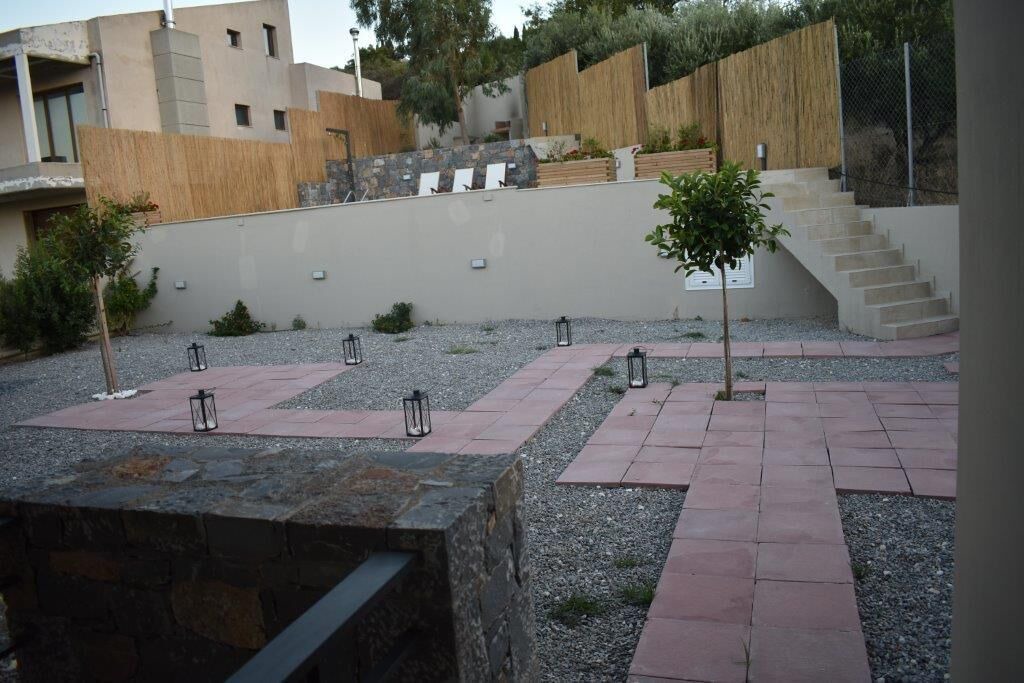 Photo of Outdoor in Petrokefalo