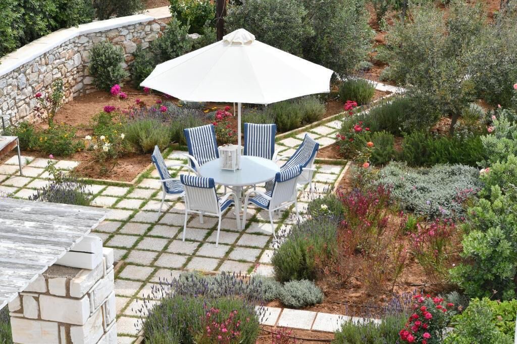 Photo of Outdoor in Aliki