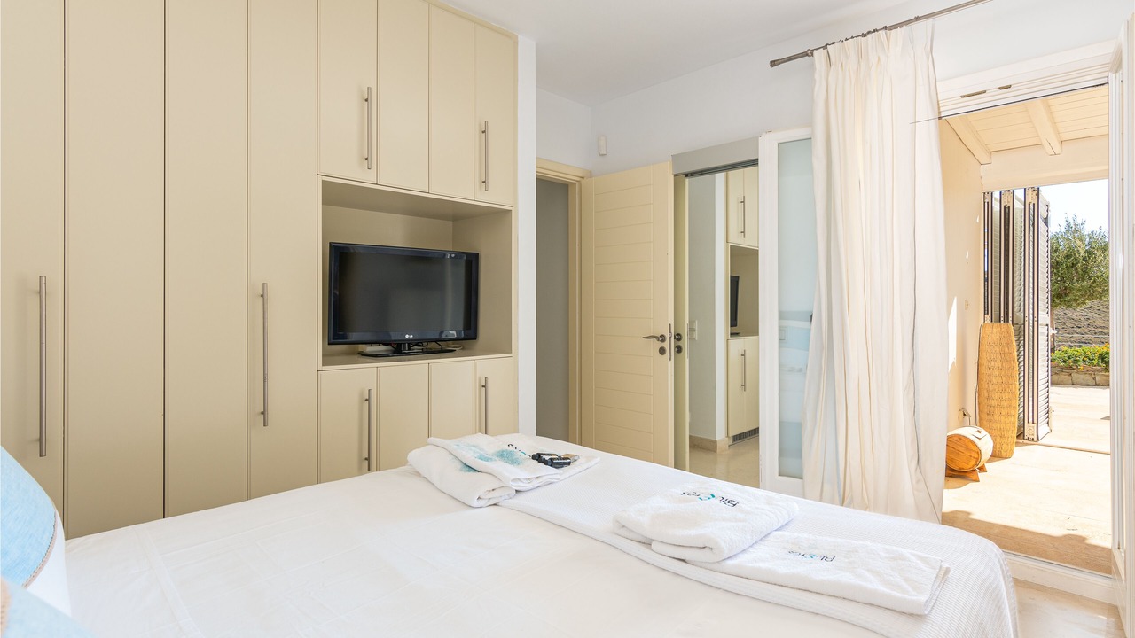 Photo of Bedroom in Syros