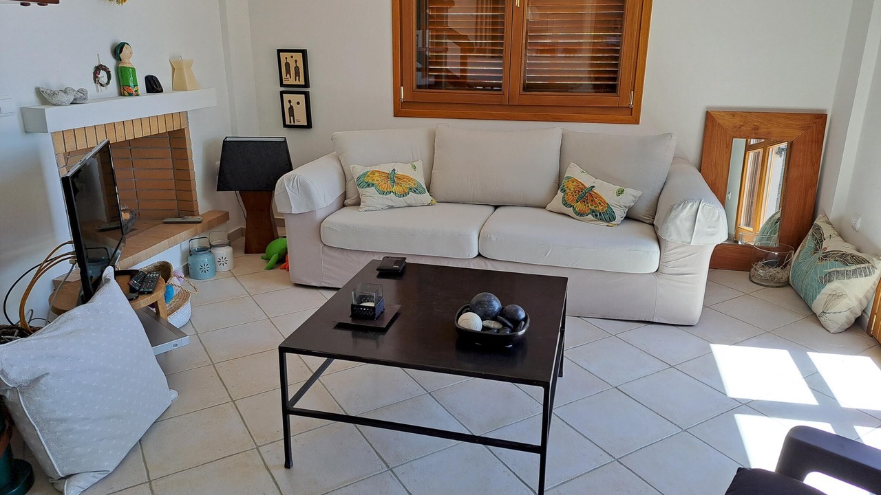 Photo of Livingroom in Keratokambos