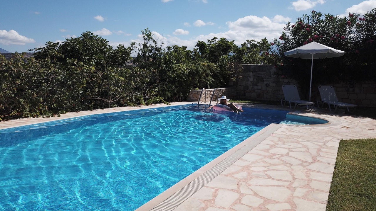 Photo of Outdoor in Prinos