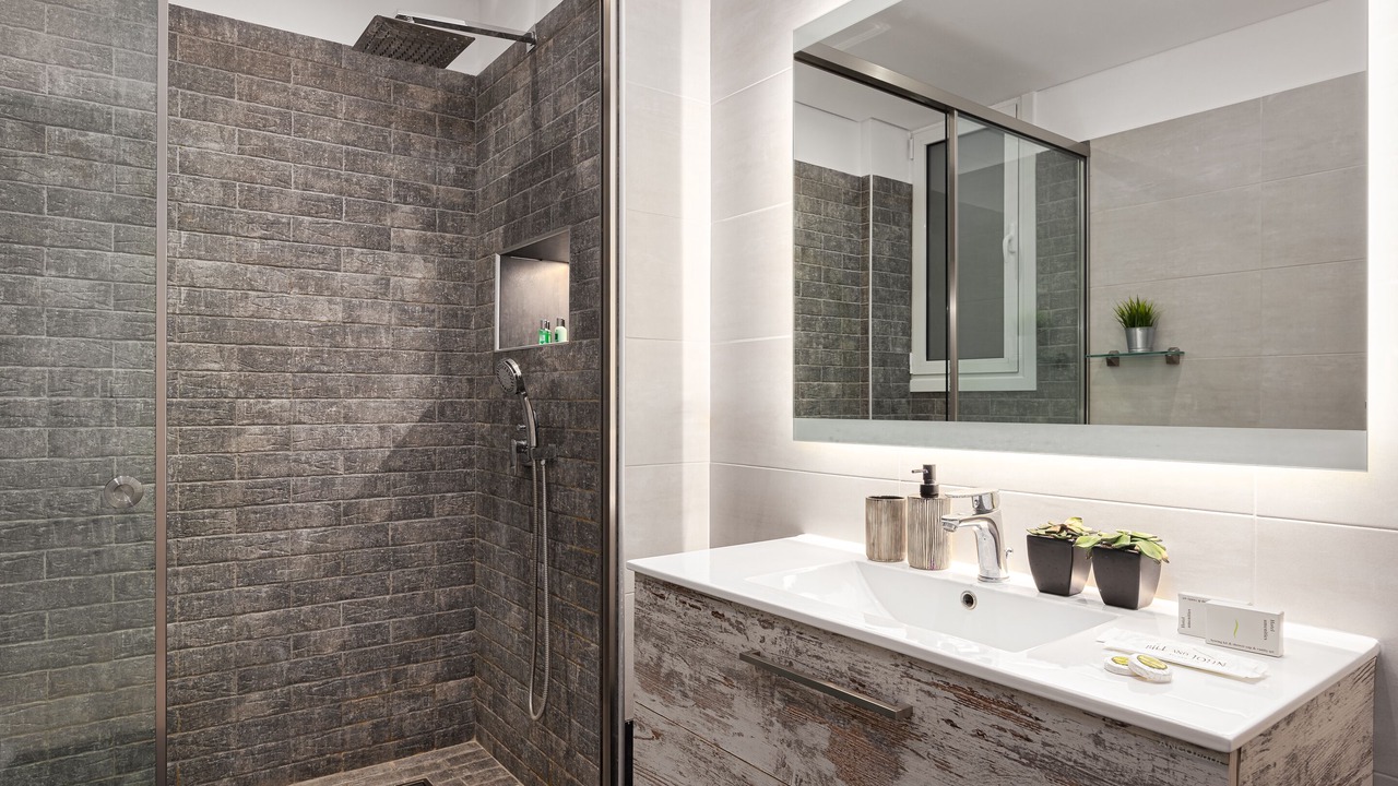 Photo of Bathroom in Koukaki