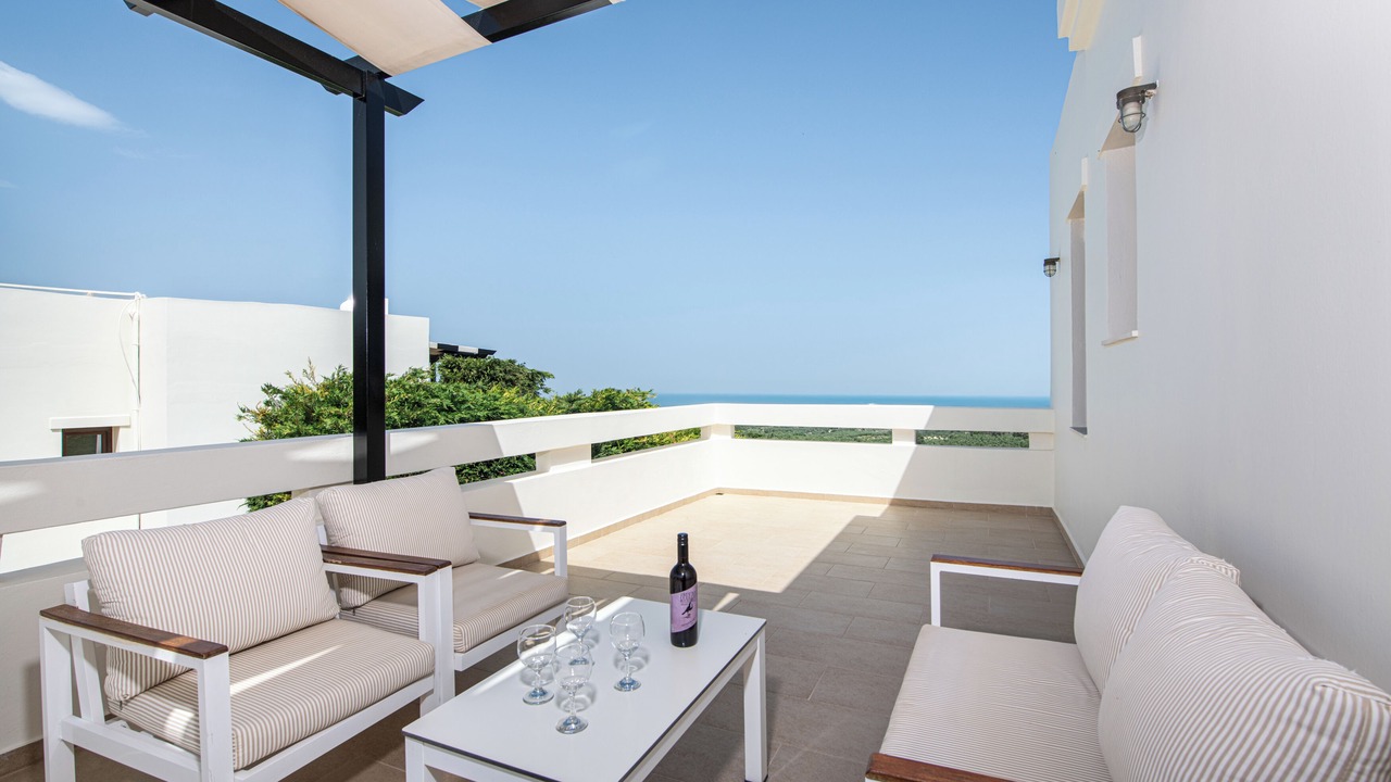 Photo of Patio Balcony in Pikris