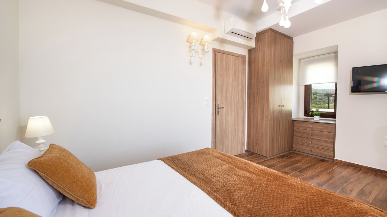 Photo of Bedroom in Pikris