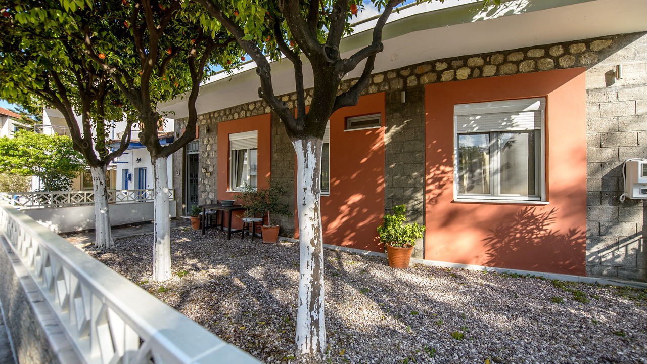 Photo of Patio Balcony in Longos