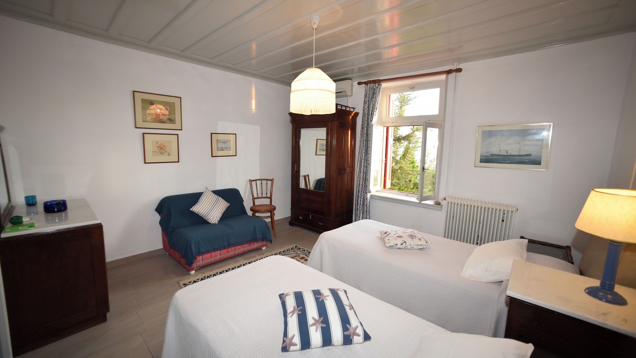 Photo of Bedroom in Mithimna