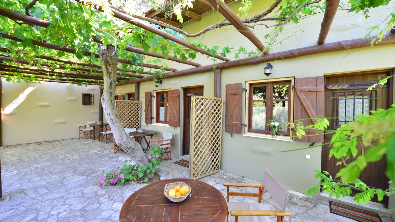 Photo of Outdoor in Sarkhos