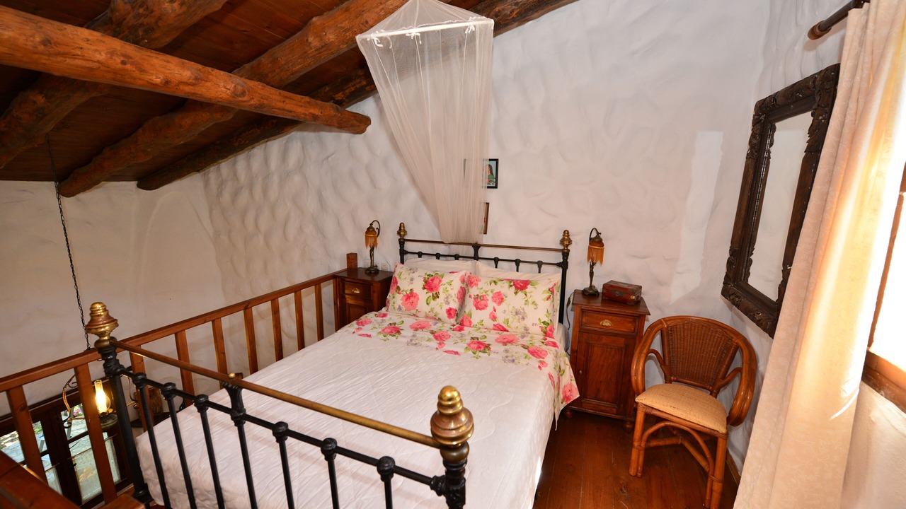 Photo of Bedroom in Sarkhos