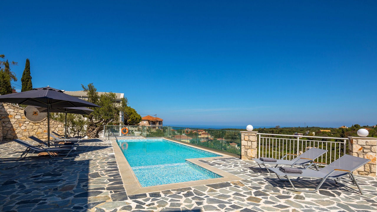 Photo of Outdoor in Alonia