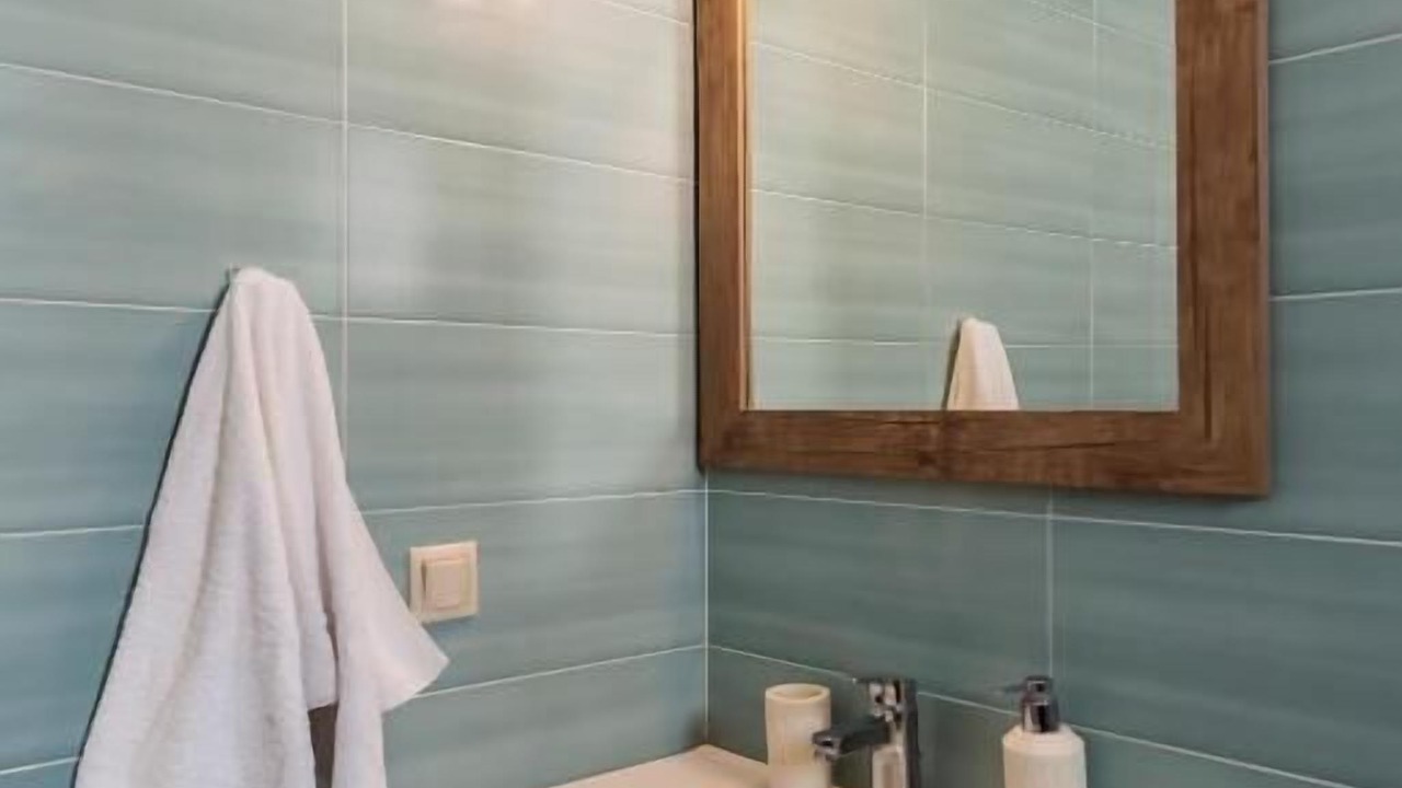 Photo of Bathroom in Foinikounta