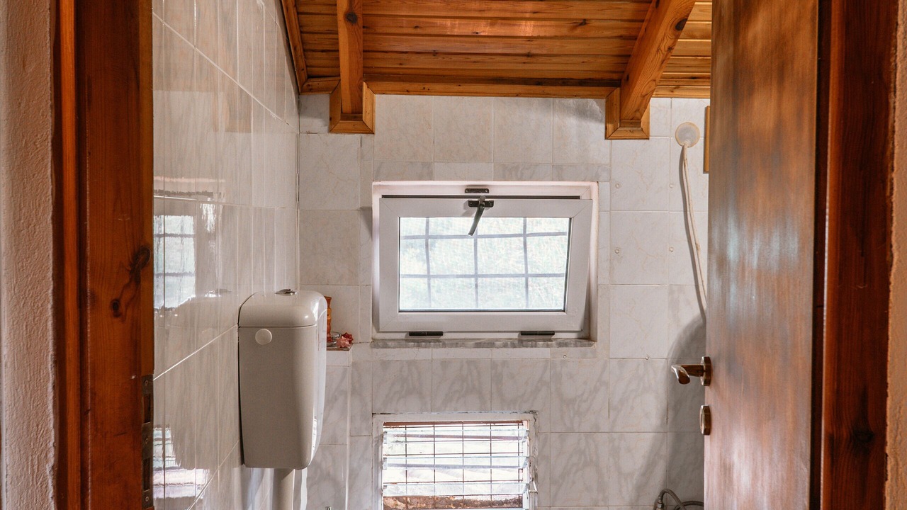 Photo of Bathroom in Monastiraki