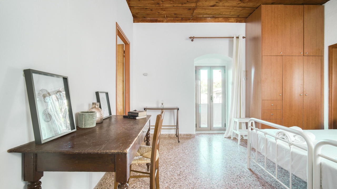 Photo of Bedroom in Kouses