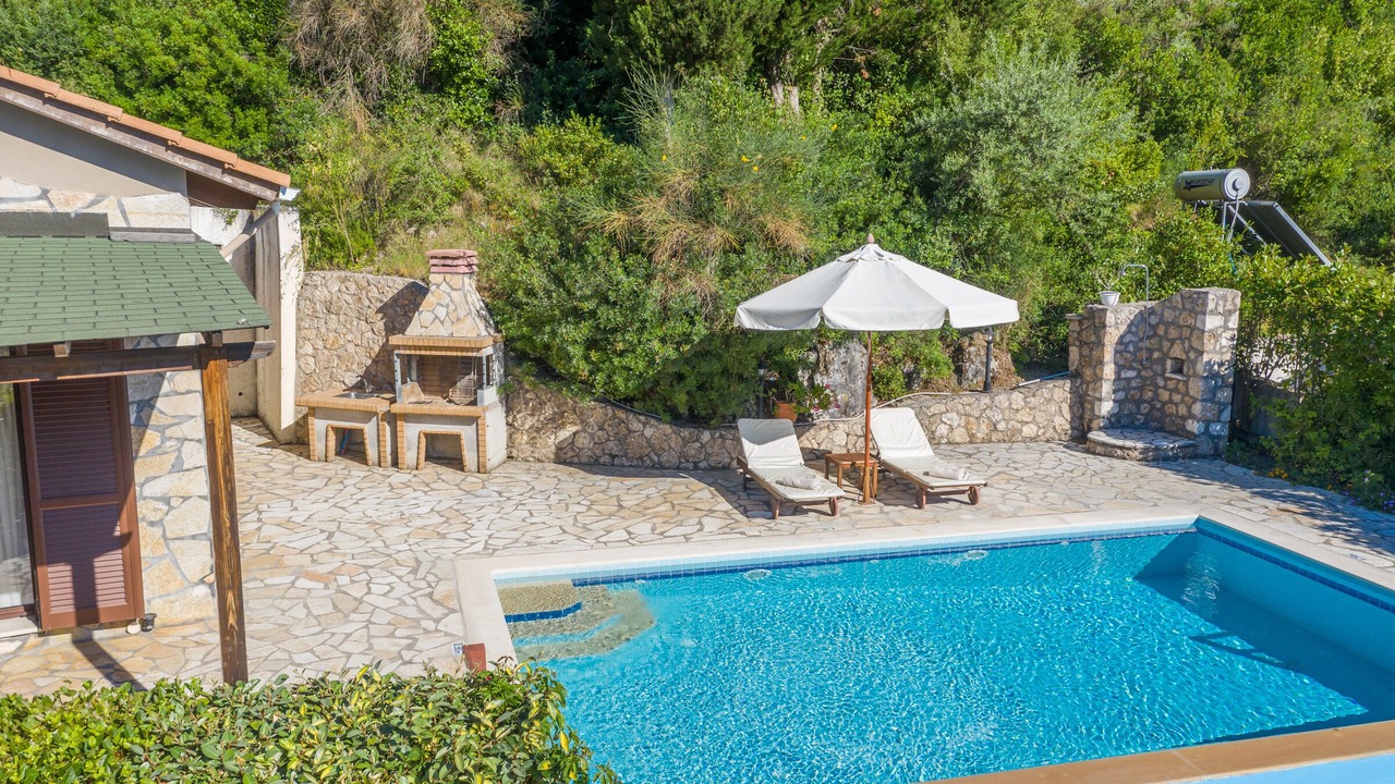 Photo of Outdoor in Evgiros