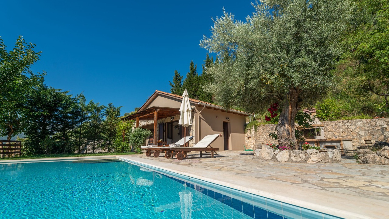 Photo of Outdoor in Evgiros
