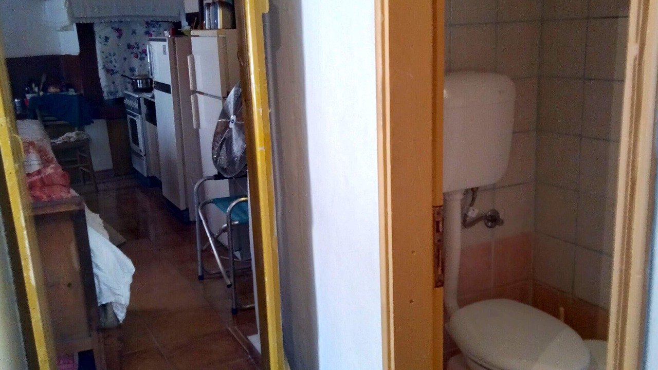 Photo of Bathroom in Lastros