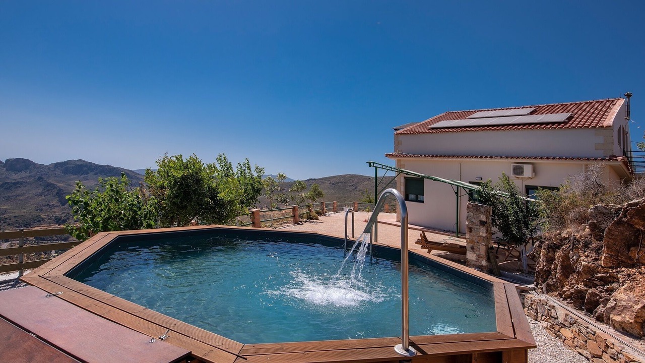 Photo of Outdoor in Stratoi