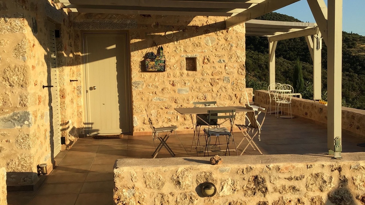 Photo of Outdoor in Thalames