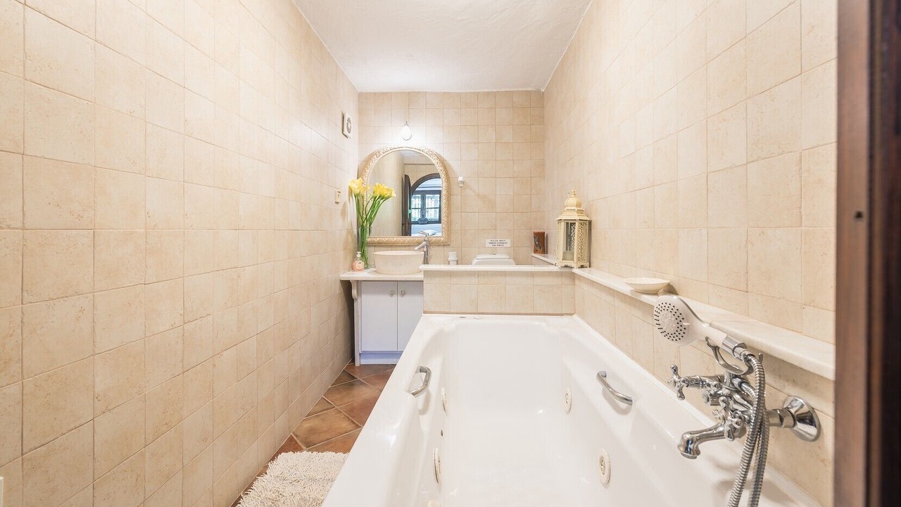 Photo of Bathroom in Porovitsa