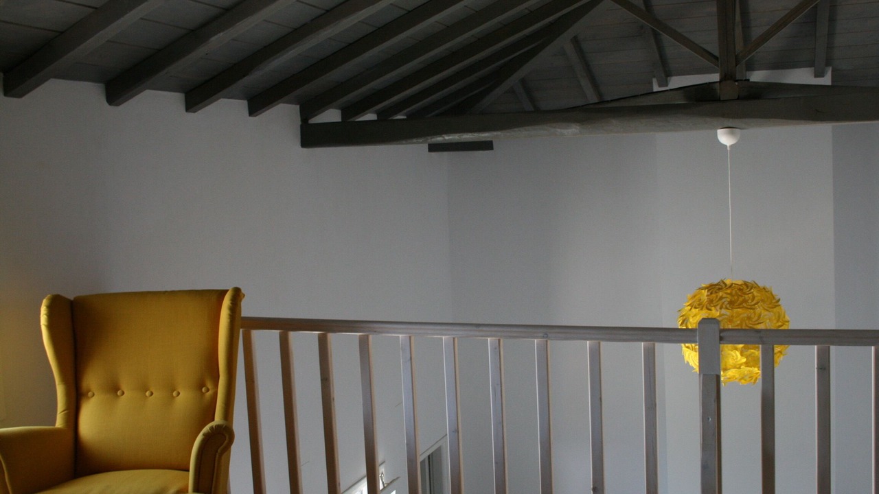 Photo of Others in Glossa