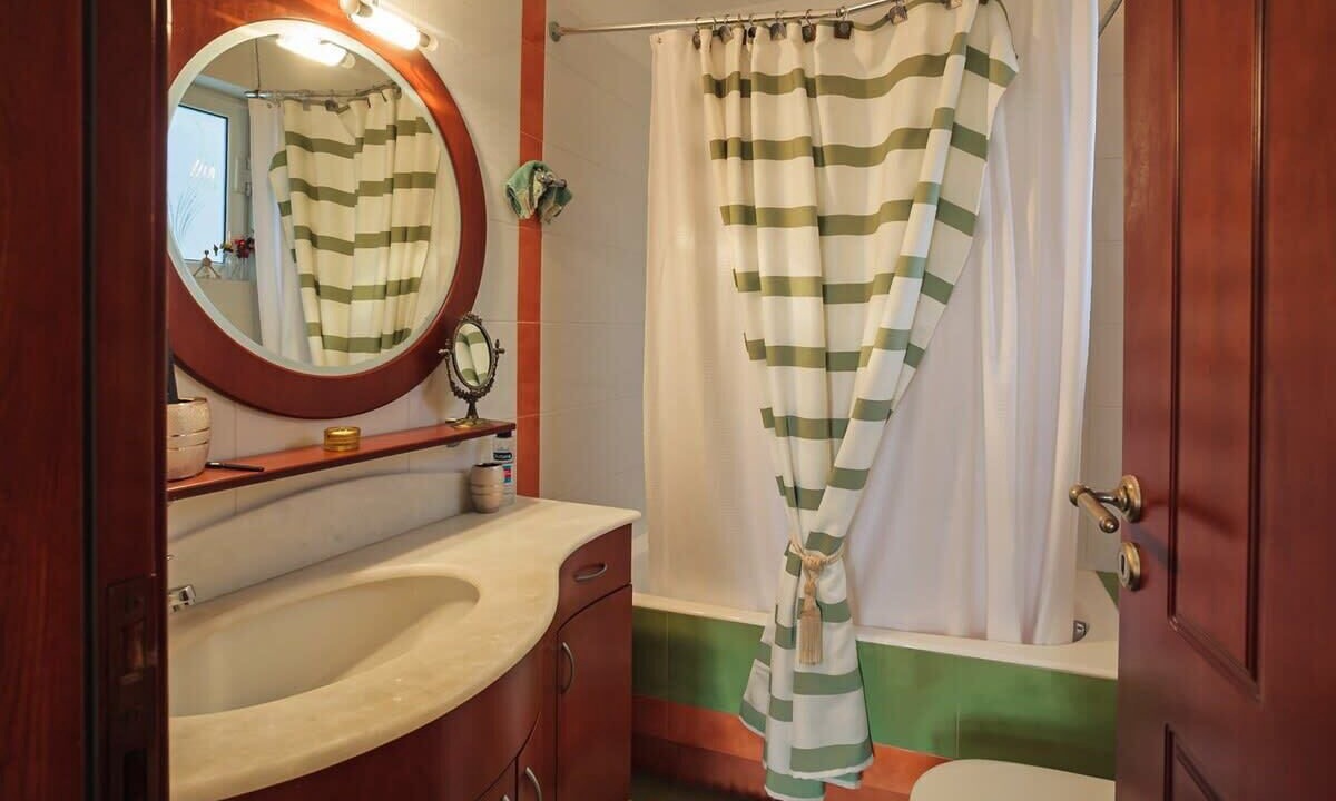 Photo of Bathroom in Mikri Mantineia