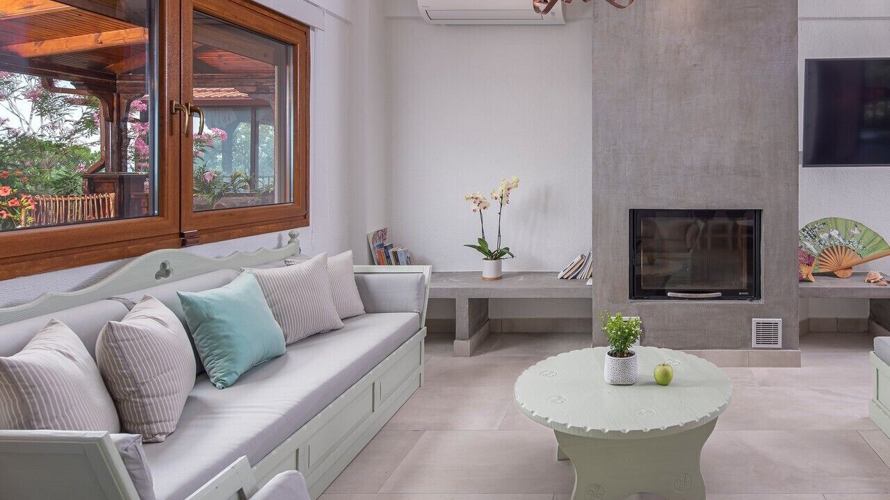 Photo of Livingroom in Kalivia Poliyirou