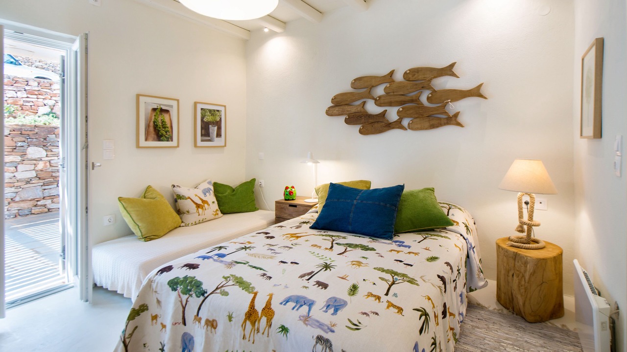 Photo of Bedroom in Platis Gialos