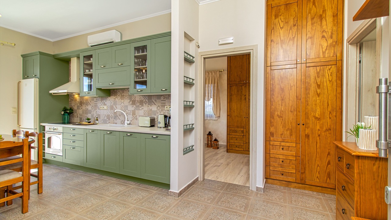 Photo of Kitchen in Limeniskos