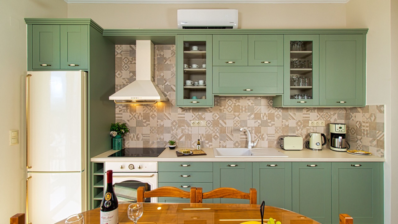 Photo of Kitchen in Limeniskos