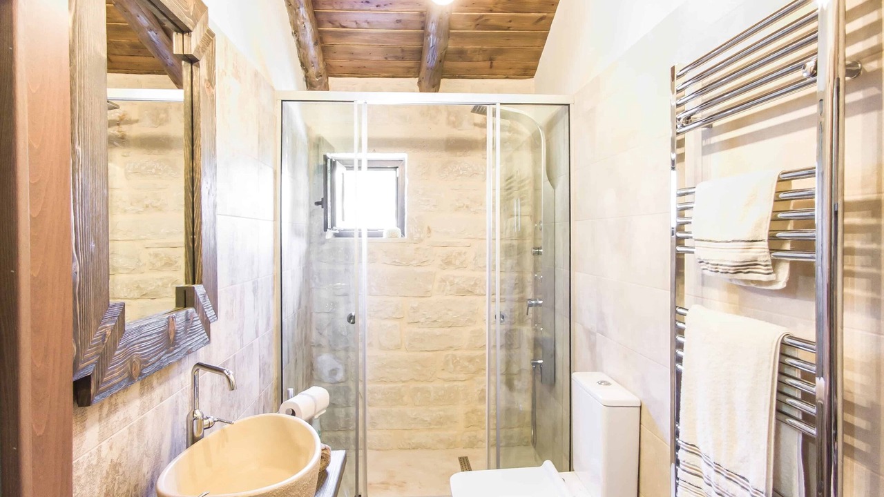 Photo of Bathroom in Rodhopos