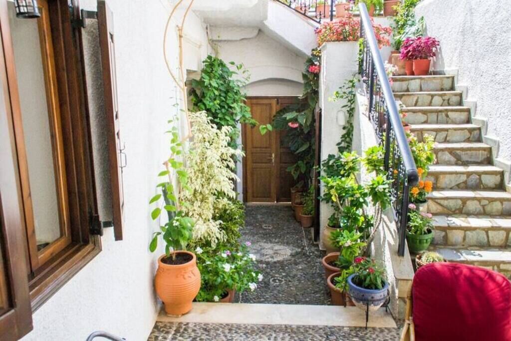 Photo of Others in Sitia