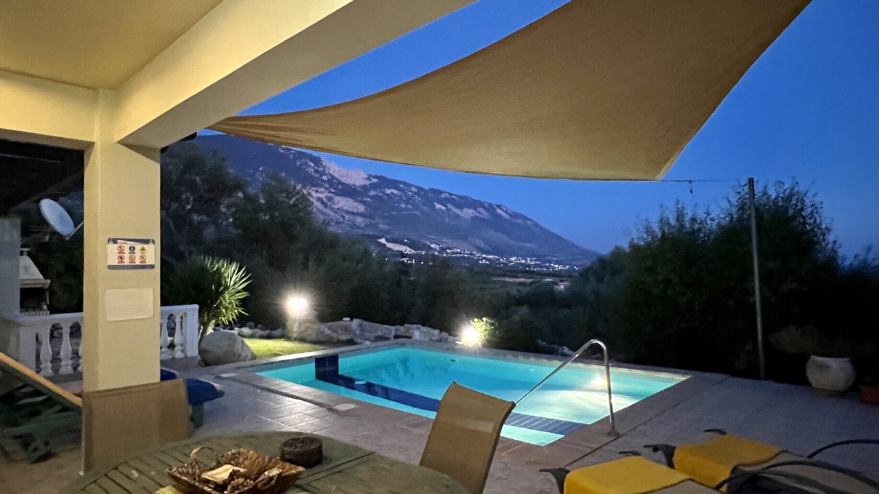 Photo of Outdoor in Karavados