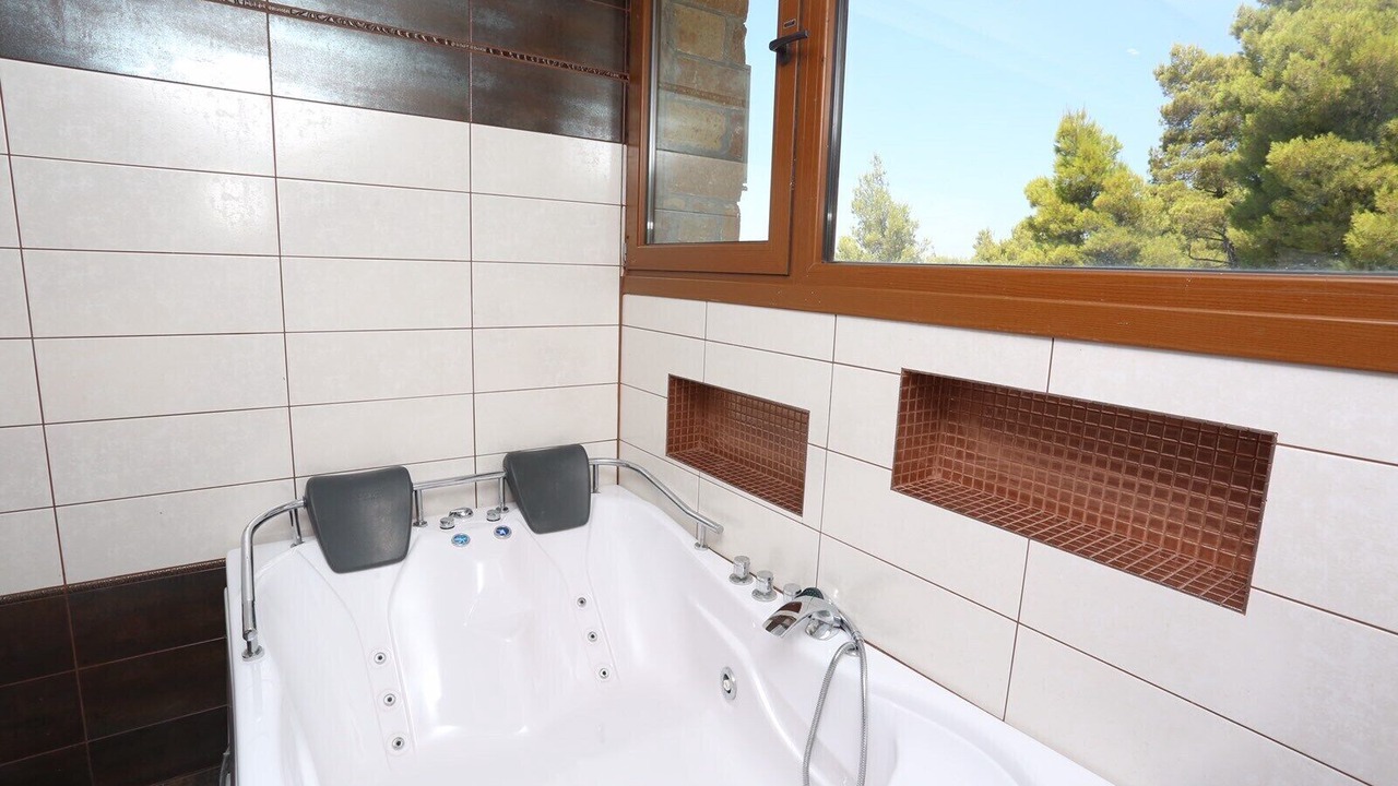 Photo of Bathroom in Paliouri