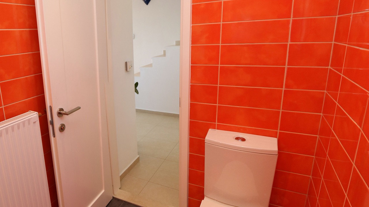 Photo of Bathroom in Petrokefalo