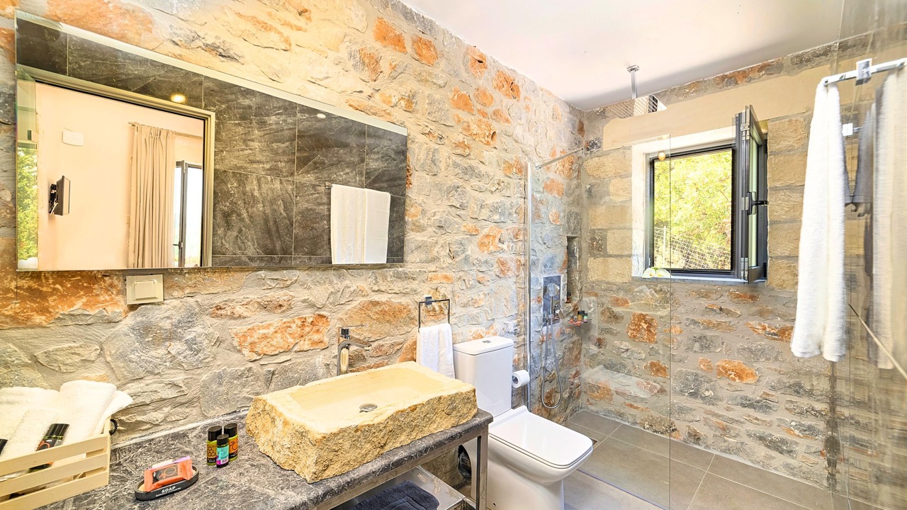Photo of Bathroom in Apokoronas